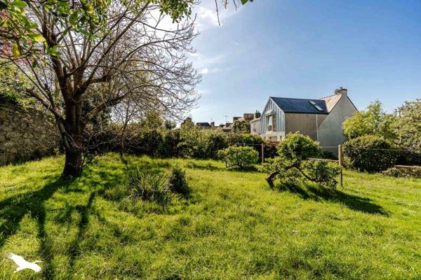 Maison à vendre |  Douarnenez |  8 pièces | 303 m²