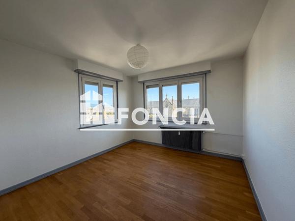 Location Appartement 3 pièces 79.66 m² - 10 PORTE DU MIROIR Mulhouse 68100