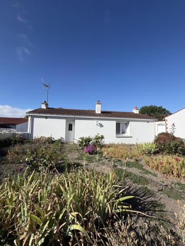 CHALLANS - MAISON 2 CHAMBRES AVEC STUDIO ET GARAGE