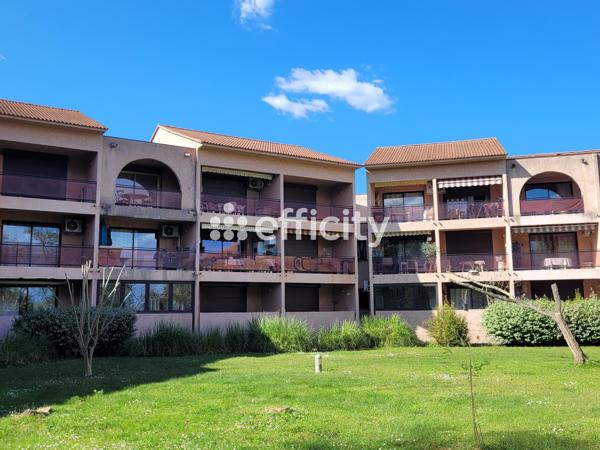Appartement
         1 pièce
        - 32 m² 125 000 € *