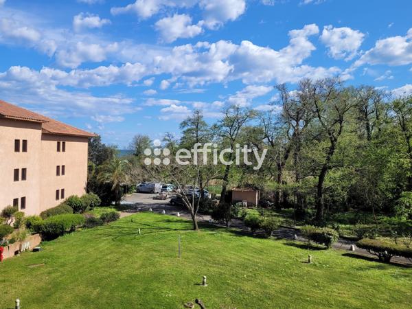 Appartement
         1 pièce
        - 32 m² 125 000 € *