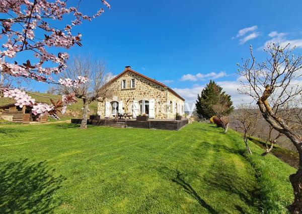 Maison 8 pièces - 223 m² Exclusivité efficity