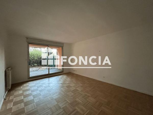 Location Studio 42.7 m² - RESIDENCE LES PEPINIERES Villefranche-sur-saone 69400