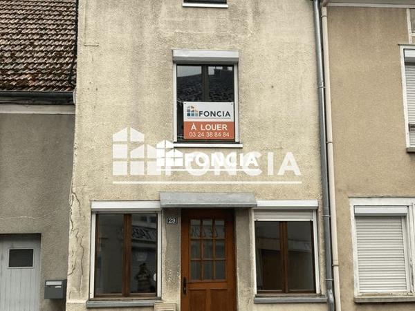 Location Maison 5 pièces 82.72 m² - 29 RUE DE LA SOMMEVUE Chateau Porcien 08360