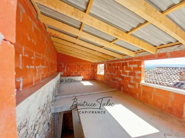 Maison de village moderne à personnaliser avec superbe terrasse rooftope 3 pièces, double garage, ROUSSET (13), sainte-victoire