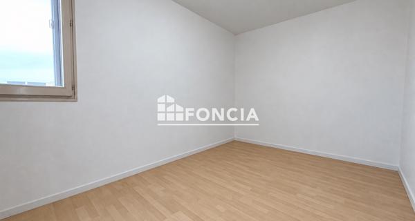 Location Appartement 3 pièces 67.28 m² - Vénissieux 69200