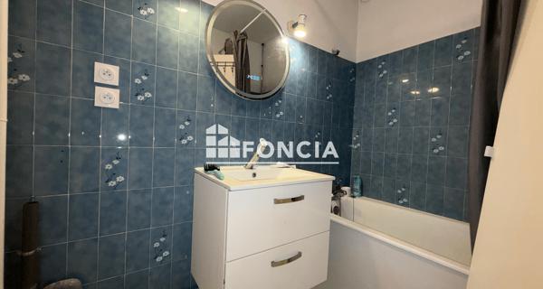 Location Appartement 3 pièces 67.28 m² - Vénissieux 69200