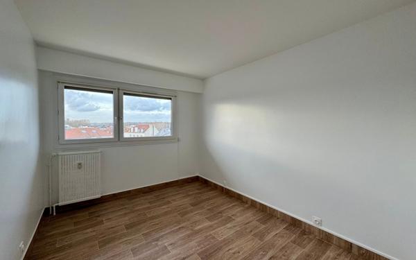 Appartement à louer    2 pièces •  Saint-Maur-des-Fossés