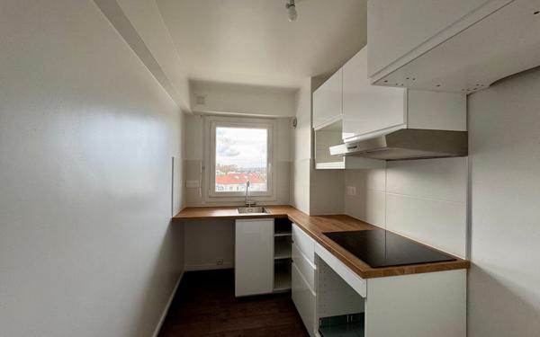 Appartement à louer    2 pièces •  Saint-Maur-des-Fossés