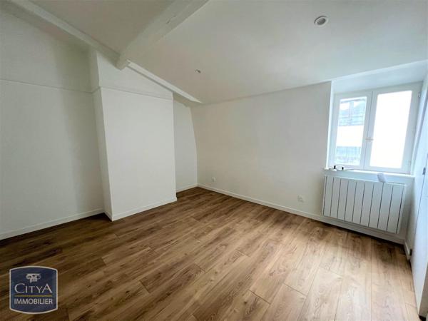 Appartement à louer 2 pièces 31.5m² Arras (62000)