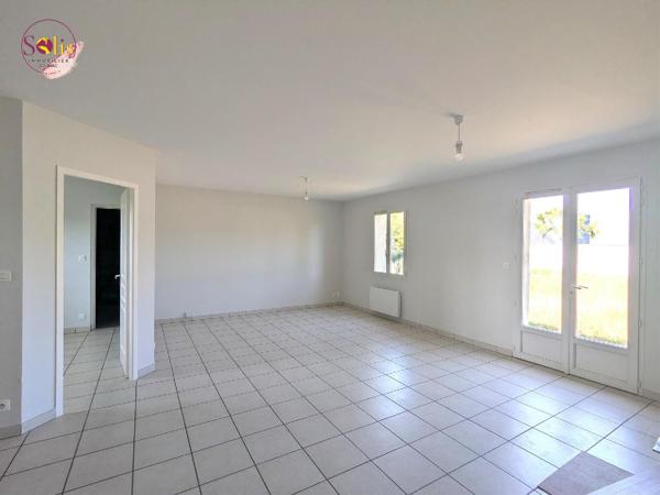 MAISON PLAIN PIED CHATEAUBERNARD Maison de plain-pied ...