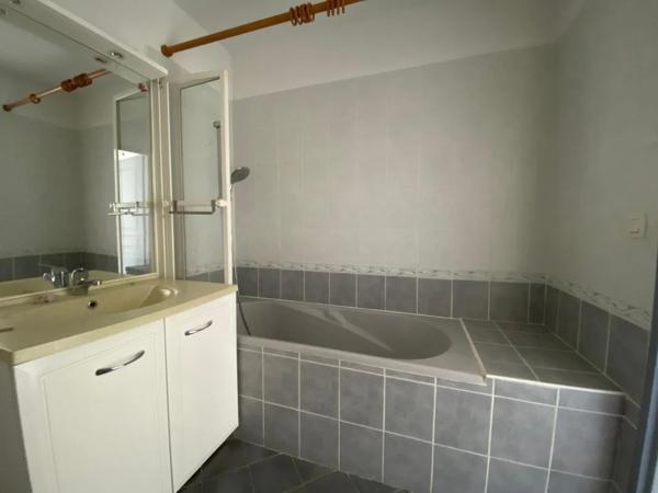 Appartement à louer à Bourg-de-Péage (26300)