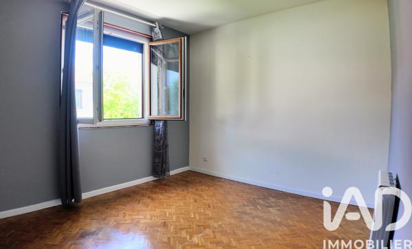 Maison à vendre 5 pièces 111 m² Le Chambon-Feugerolles