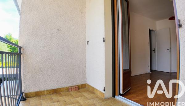 Maison à vendre 5 pièces 111 m² Le Chambon-Feugerolles