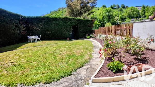 Maison à vendre 5 pièces 111 m² Le Chambon-Feugerolles