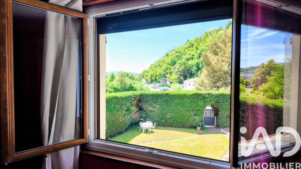 Maison à vendre 5 pièces 111 m² Le Chambon-Feugerolles