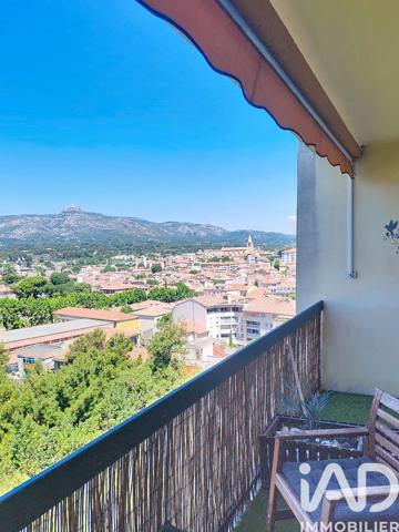 Appartement à vendre 4 pièces 76 m² Aubagne