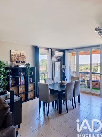 Appartement à vendre 4 pièces 76 m² Aubagne