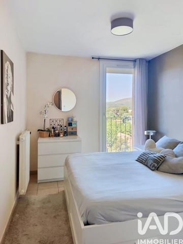 Appartement à vendre 4 pièces 76 m² Aubagne