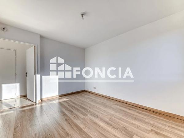 À vendre Appartement 2 pièces 44 m² - Bron 69500