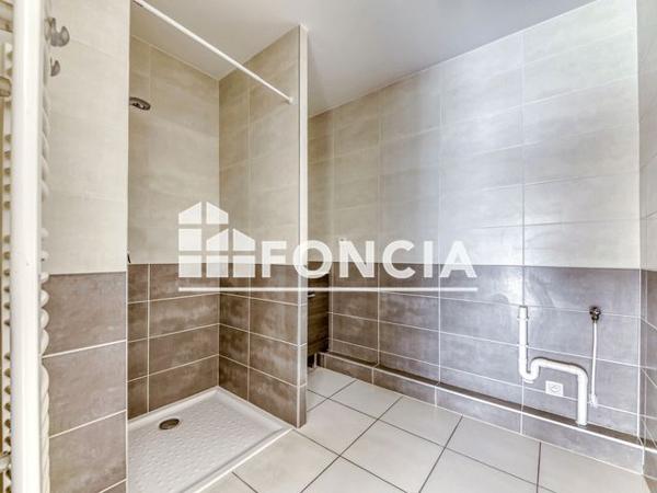 À vendre Appartement 2 pièces 44 m² - Bron 69500