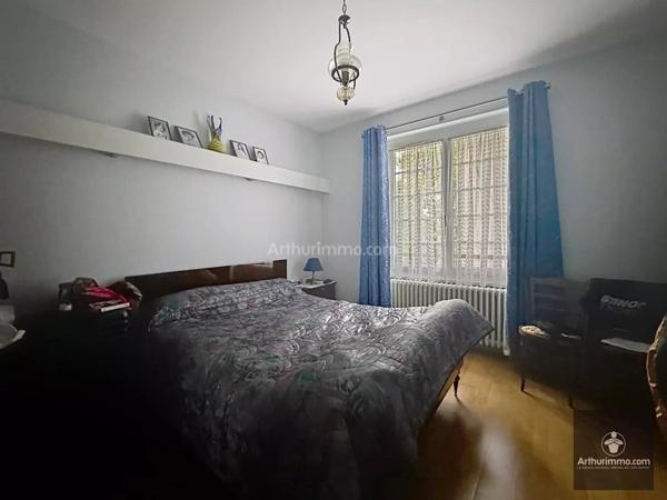 Vente                                                      Maison
                        
                     6 pièces                      146 m2                     à Mably