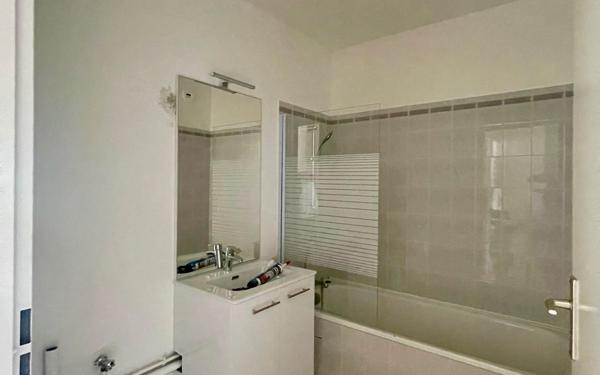 Appartement à louer    3 pièces • 70,80 m2 Annemasse