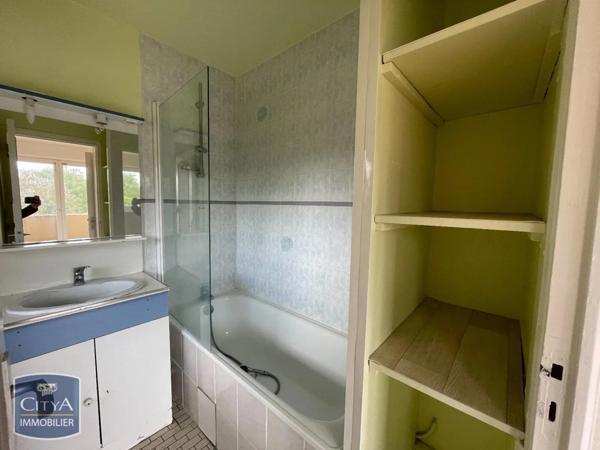 Appartement à louer 2 pièces 41.56m²