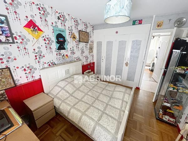 APPARTEMENT 3 CHAMBRES AVEC BALCON ET GARAGE PROCHE CENTRE VILLE DERNIER ETAGE VALENCIENNES
