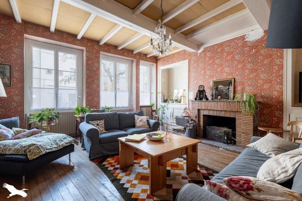 Maison à vendre |  Matha |  9 pièces | 319 m²