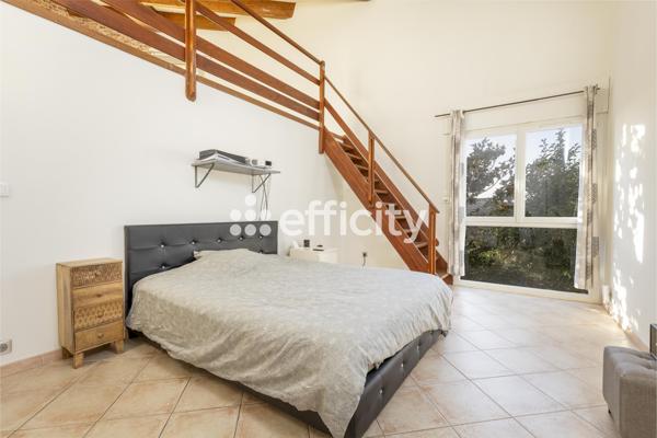 Maison 7 pièces - 284 m² Exclusivité efficity