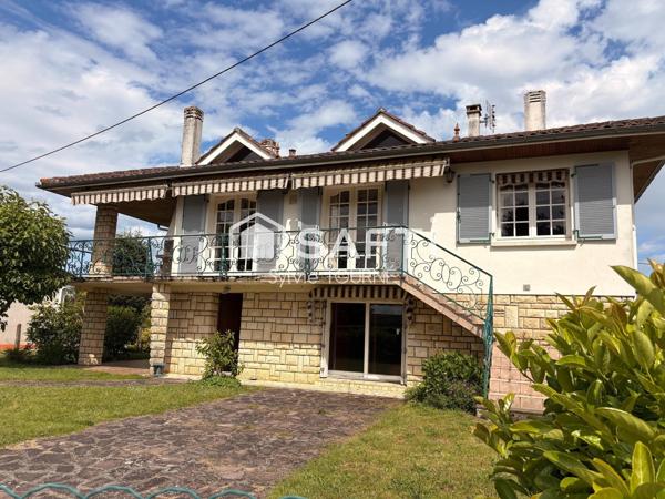 MAISON  AVEC JARDIN GARAGE ET DEPENDANCE
