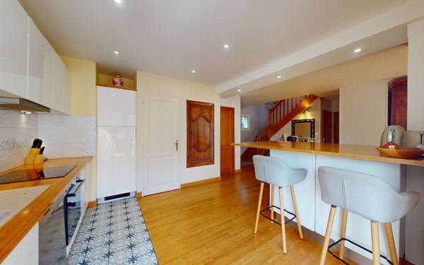 Maison à vendre    6 pièces •  Rodez