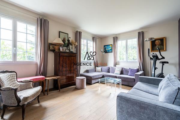 Maison Chatou - 8 pièces - 218 m² Chatou