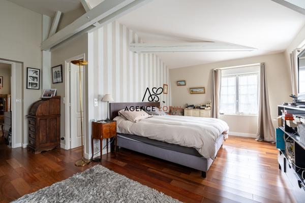 Maison Chatou - 8 pièces - 218 m² Chatou