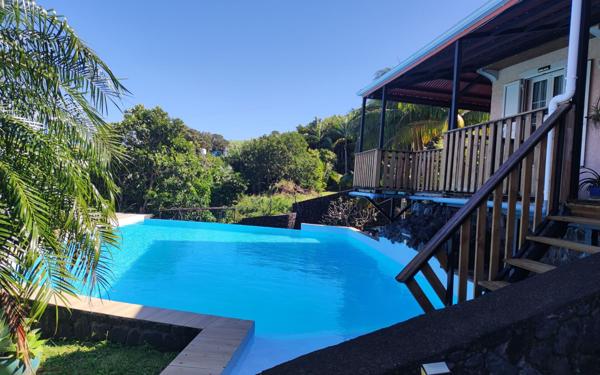 Maison à vendre    11 pièces •  Saint-Joseph