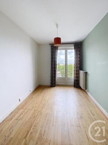 Appartement F4 à vendre  4 pièces - 91,07 m2 CHAMALIERES - 63