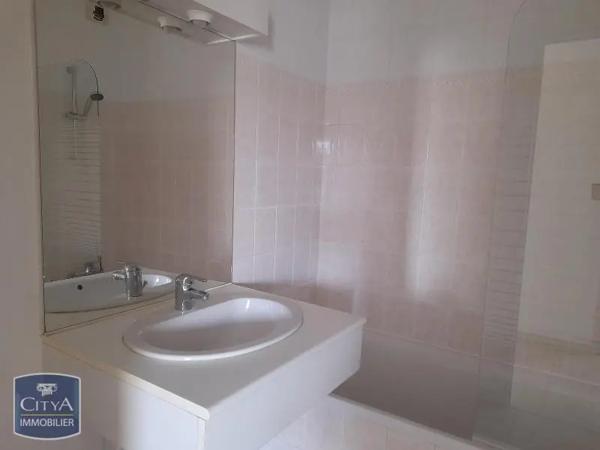 Appartement à louer 3 pièces 66.49m²