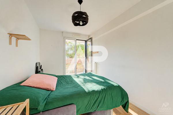 Appartement Rueil Malmaison 3 pièce(s) 62.86 m2 485 000 € **  - Référence  20090