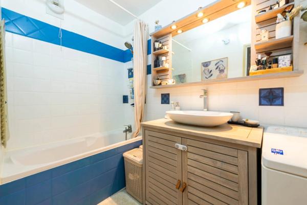 Rueil-Malmaison 92 – Centre-Ville - 2 chambres - 71m² - Balcon/Loggia