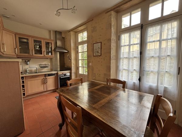 Hôtel particulier des XVème et XVIIIème siècles - BAYEUX