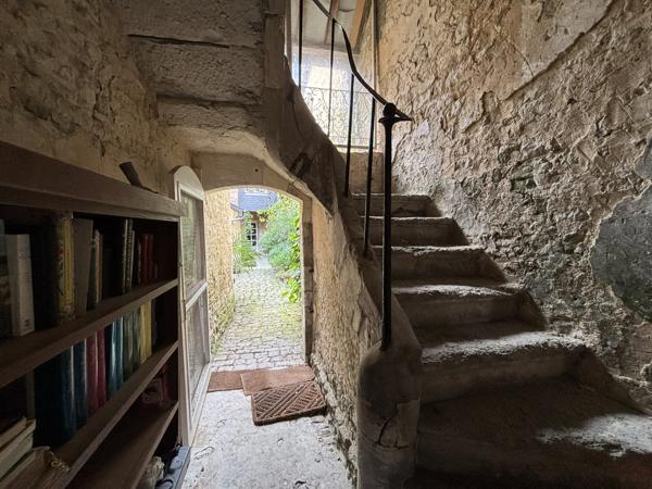 Hôtel particulier des XVème et XVIIIème siècles - BAYEUX