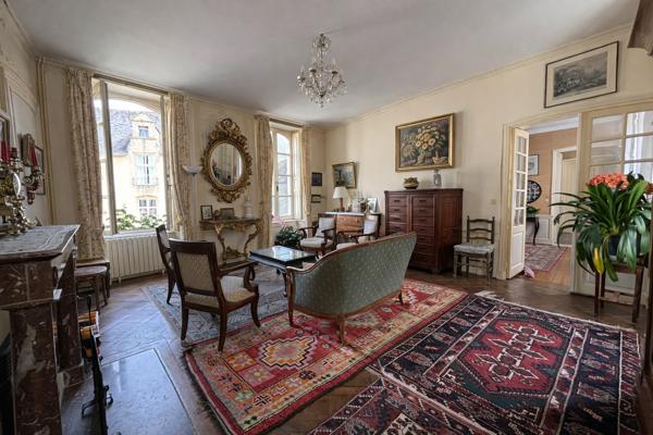 Hôtel particulier des XVème et XVIIIème siècles - BAYEUX