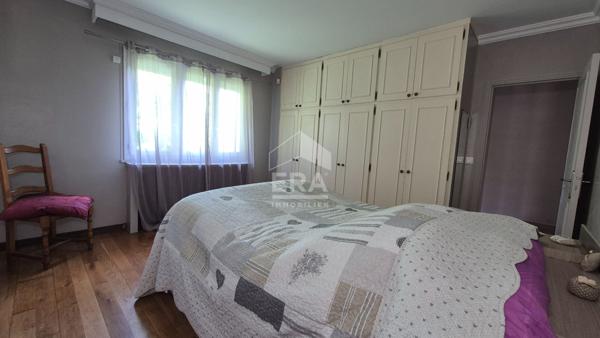 Maison Grisy Suisnes 7 pièce(s) 142 m2
