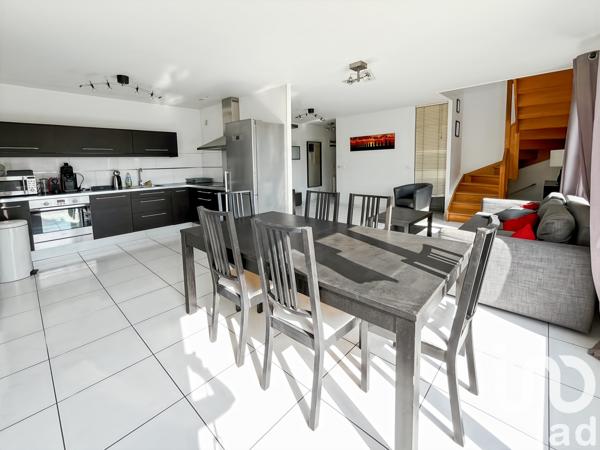 Appartement à vendre 3 pièces 74 m² Villepinte