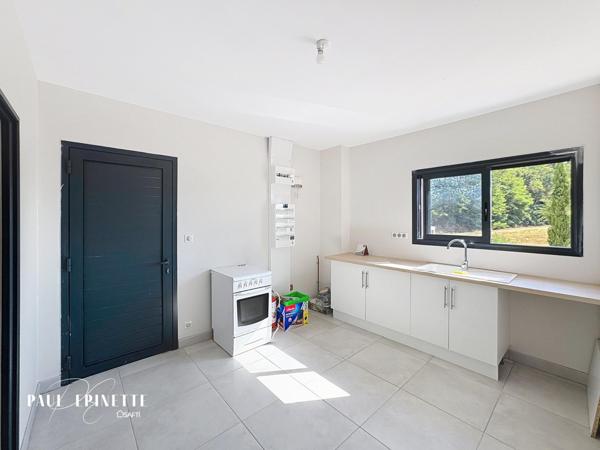 Ferme rénovée de 174m2 avec dépendance de 30m2