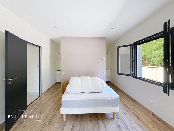 Ferme rénovée de 174m2 avec dépendance de 30m2