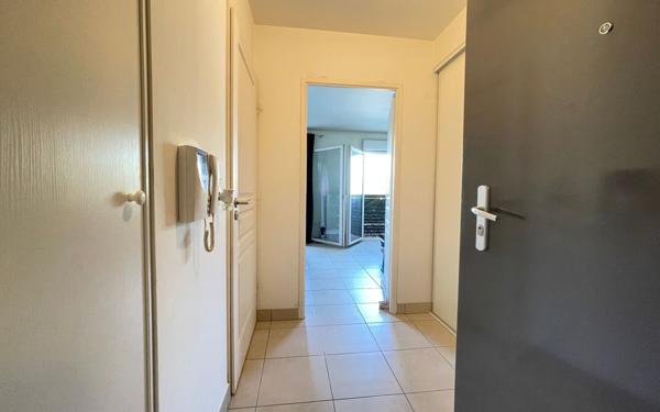 Appartement à vendre    1 pièce • 29,66 m2 Sucy-en-Brie