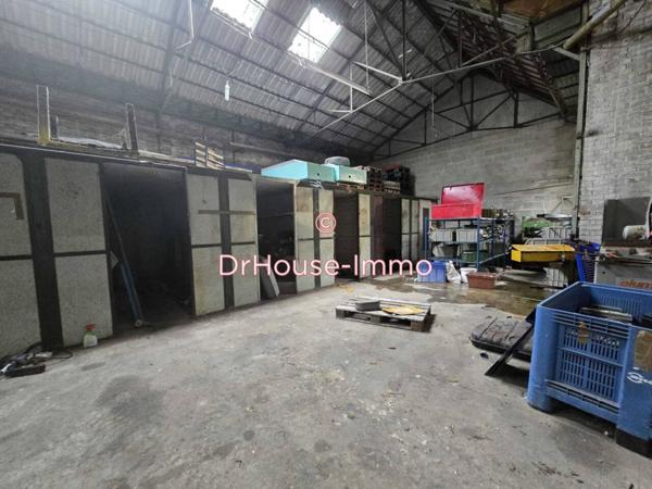 Immeuble à vendre 7 pièces de 210 m²