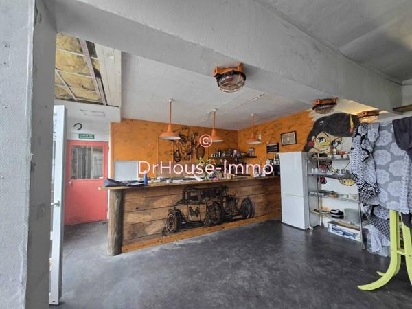 Immeuble à vendre 7 pièces de 210 m²
